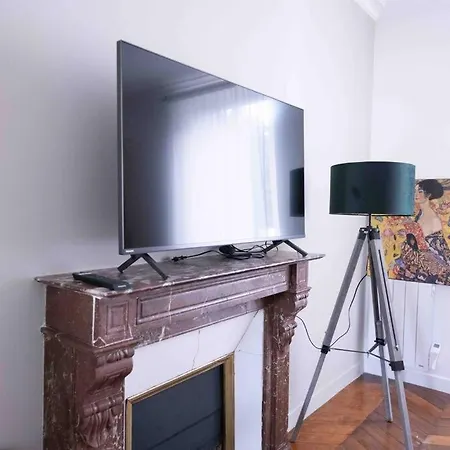 Portes De Paris Rer C A 2 Min Wifi & Parking Inclus Apartment *