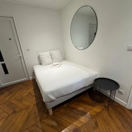 Διαμέρισμα Portes De Paris Rer C A 2 Min Wifi & Parking Inclus