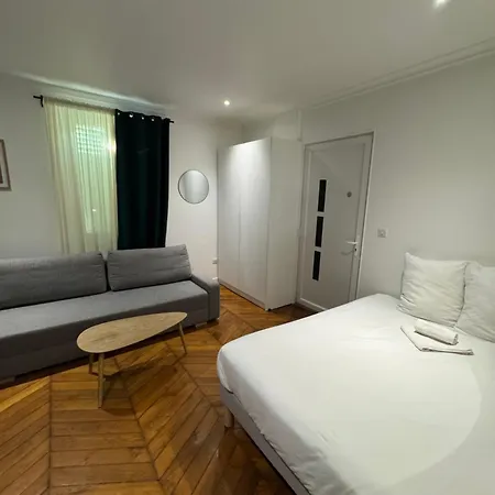 Portes De Paris Rer C A 2 Min Wifi & Parking Inclus Apartment *