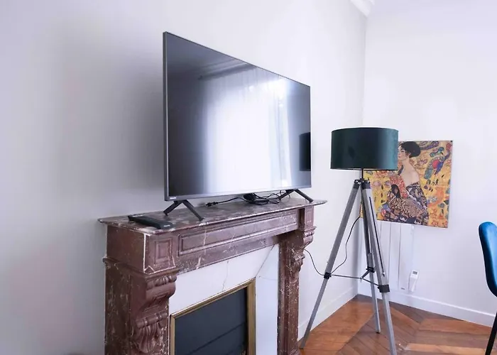 Portes De Paris Rer C A 2 Min Wifi & Parking Inclus Apartamento *