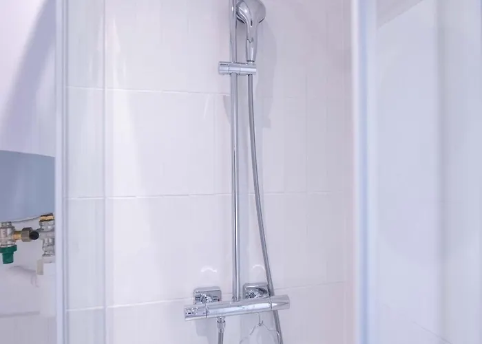 Apartamento Portes De Paris Rer C A 2 Min Wifi & Parking Inclus Choisy-le-Roi